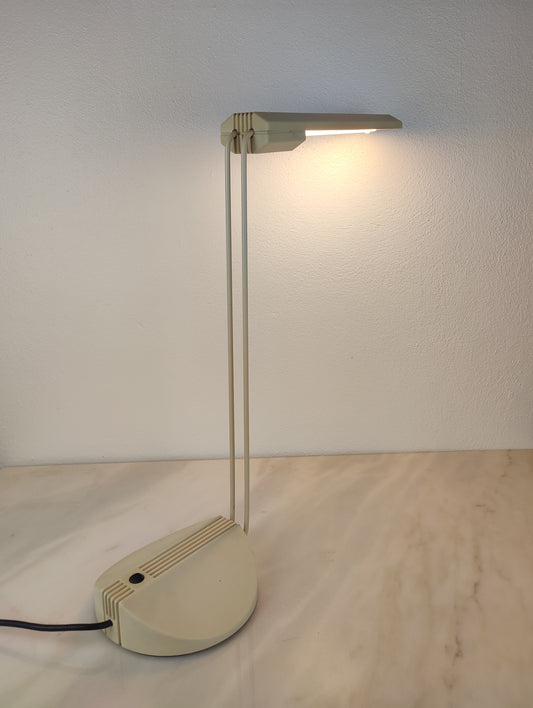 Tronconi "Flu" - Milano 1982, design Barbieri e Marianelli