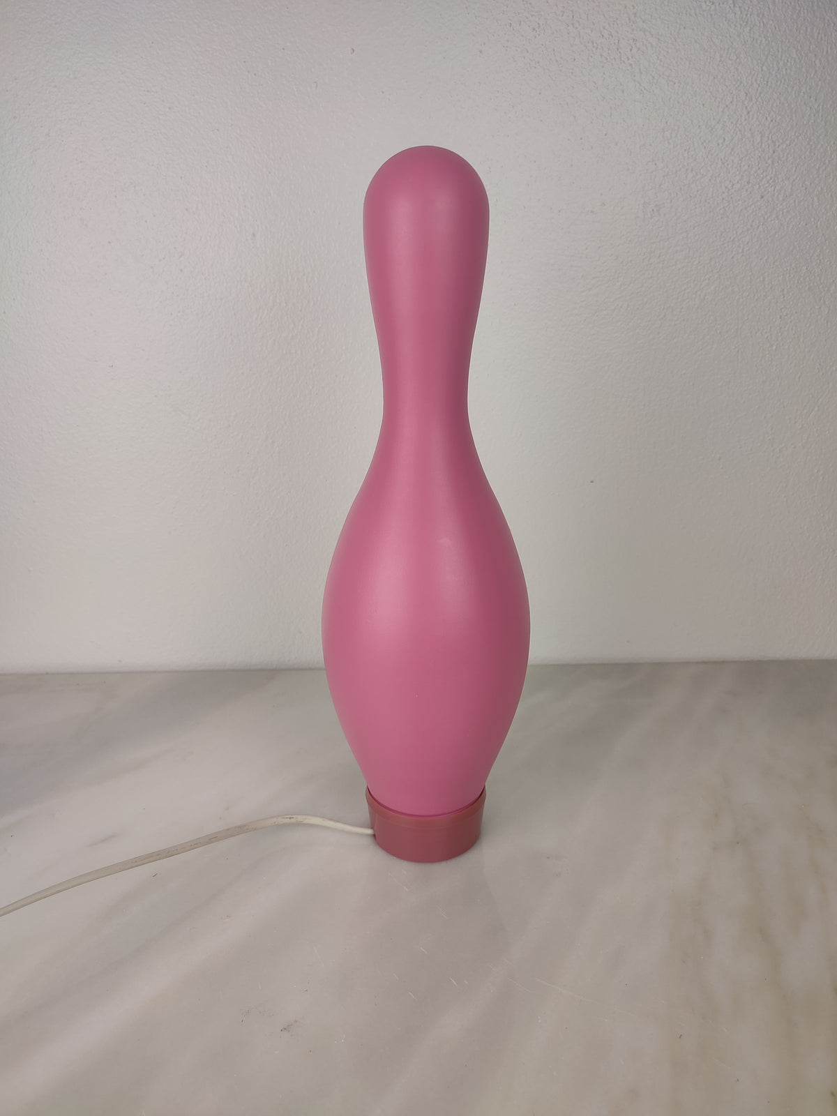 Candeeiro de mesa, Knock-Off de Josh Owen para a Bozart, 2002