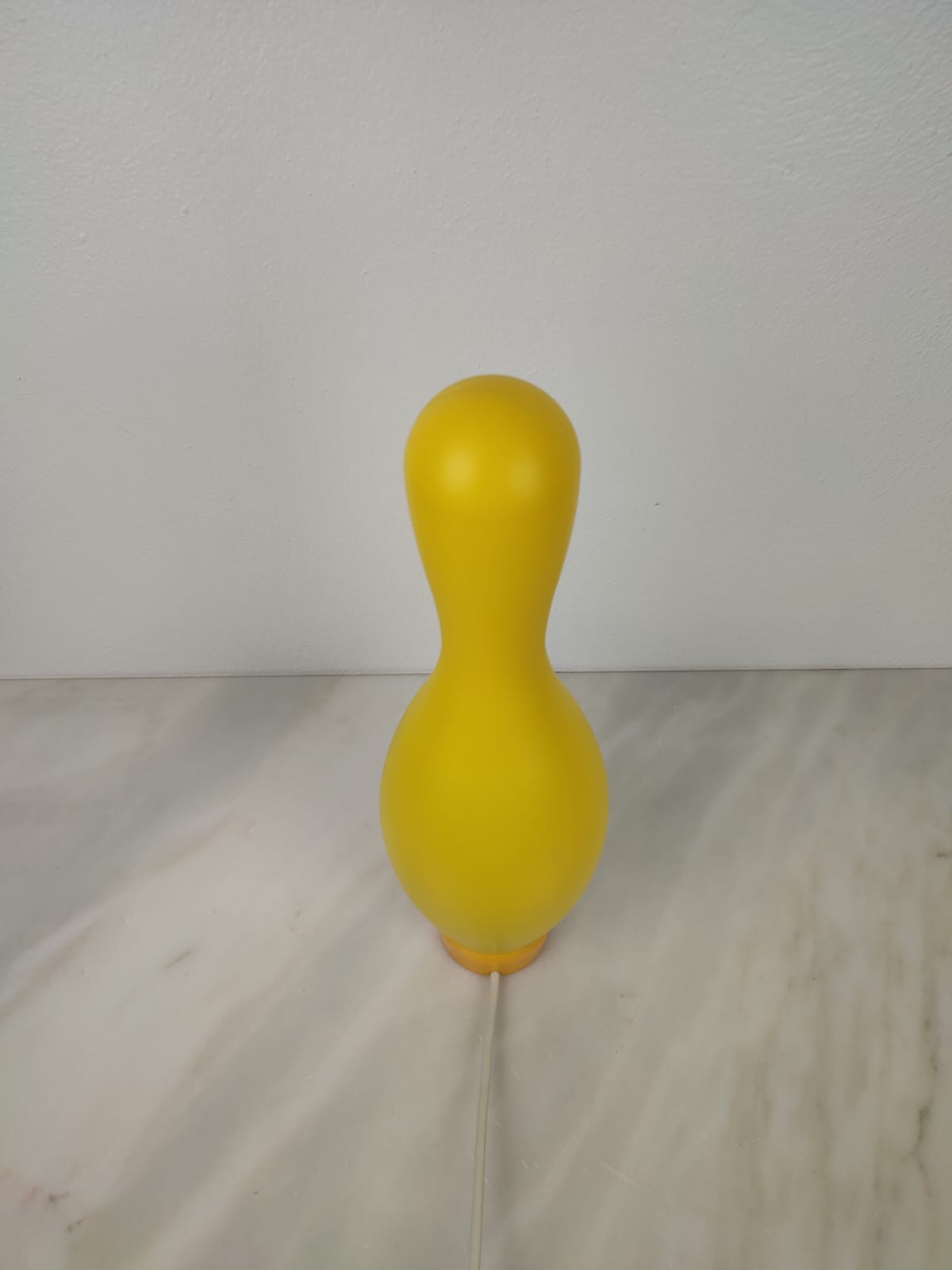 Candeeiro de mesa "Knock-Off" – Josh Owen para Bozart