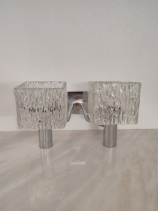 Aplique duplo de parede em metal cromado e vidro, efeito "Ice Glass" - 1970
